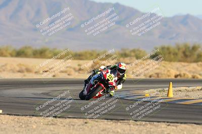 media/Jan-11-2025-CVMA (Sat) [[ddeb3f563a]]/Race 13-Amateur Supersport Open/